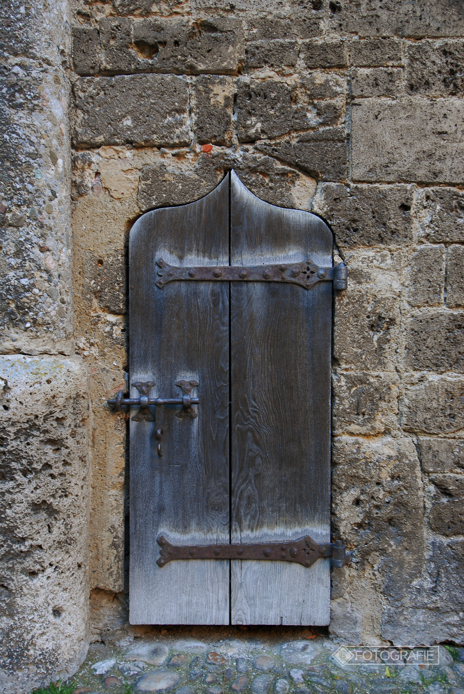 Doors 044